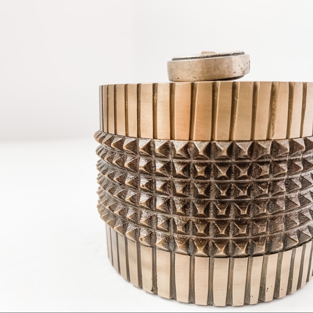 Philip Crangi | Spiked Trinket Box - Picture 4 of 8